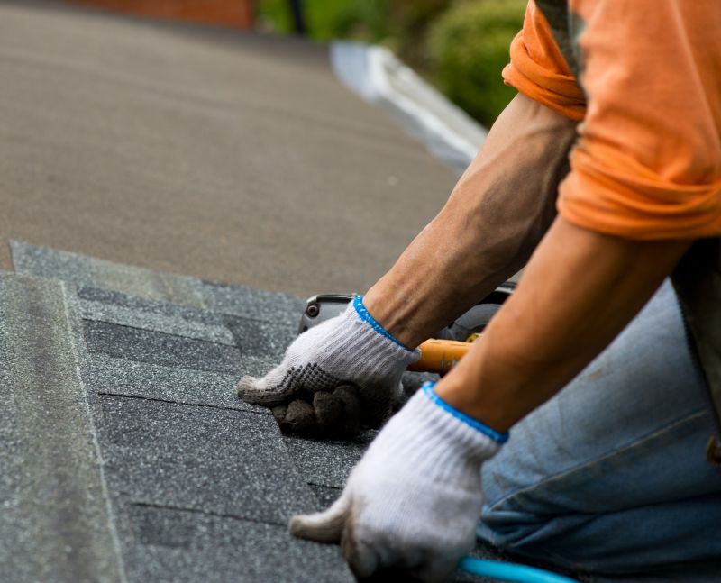 Asphalt Shingles Installation in Robertson County, TN
